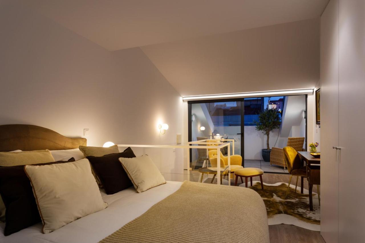 Apartment Stupendo-three Rooms-suite With Terrace -center -air Conditioning-free Park Lissabon
